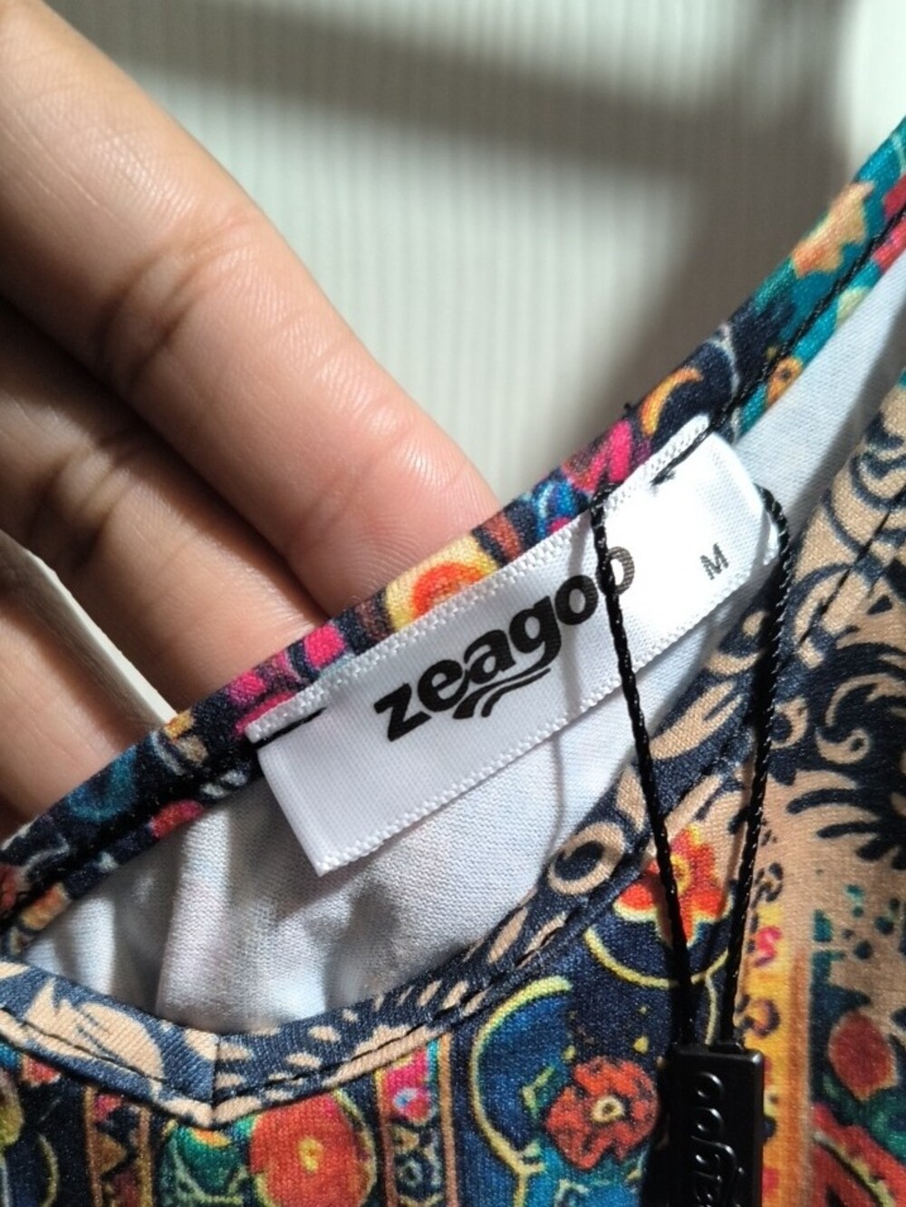 zeagoo Teal Multicolor Paisley Spaghetti-Strap Camisole - Picture 2 of 3